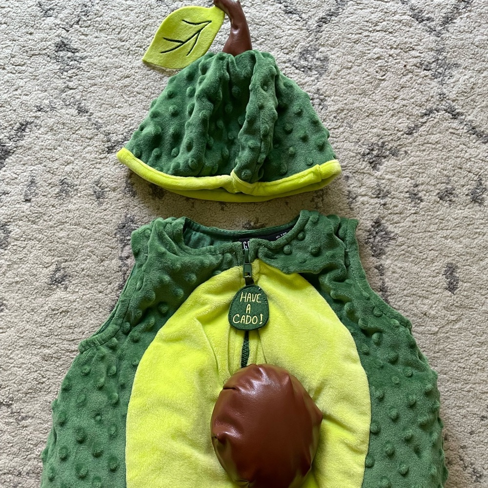 2-piece Going Wild Baby Avocado Costume (3-6M)